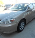 toyota camry 2002 gold sedan 4 cylinders not specified 43228