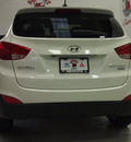hyundai tucson 2013 white limited gasoline 4 cylinders front wheel drive automatic 75150