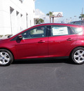 ford focus 2013 red hatchback se flex fuel 4 cylinders front wheel drive automatic 32401