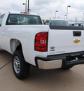 chevrolet silverado 2500hd 2012 white 8 cylinders automatic 75075