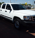 dodge dakota 2008 white sxt gasoline 6 cylinders rear wheel drive automatic with overdrive 77450