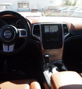 jeep grand cherokee 2013 black suv overland summit gasoline 8 cylinders 4 wheel drive automatic 77388