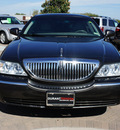 lincoln town car 2005 brown sedan signature gasoline 8 cylinders rear wheel drive automatic with overdrive 76087