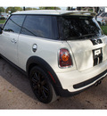 mini cooper 2009 off white hatchback s 4 cylinders automatic 78729