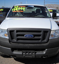 ford f 150 2005 white gasoline 8 cylinders 4 wheel drive automatic 79925
