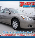 nissan altima 2011 silver sedan 2 5 s gasoline 4 cylinders front wheel drive cont  variable trans  75070