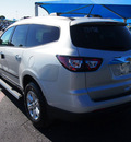 chevrolet traverse 2013 silver suv ls gasoline 6 cylinders front wheel drive 6 speed automatic 76234