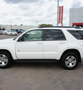 toyota 4runner 2007 white suv sr5 gasoline 6 cylinders rear wheel drive automatic 76087