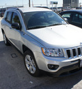 jeep compass 2012 silver suv latitude gasoline 4 cylinders 2 wheel drive automatic 75062
