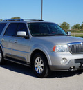 lincoln navigator 2004 gray suv luxury gasoline 8 cylinders rear wheel drive automatic 75119