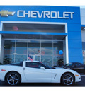 chevrolet corvette 2011 white coupe 2 lt gasoline 8 cylinders rear wheel drive automatic 33177