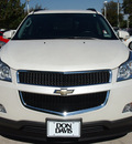 chevrolet traverse 2011 white lt gasoline 6 cylinders front wheel drive automatic 76011