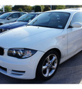bmw 1 series 2009 white coupe 128i gasoline 6 cylinders rear wheel drive automatic 78729