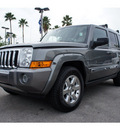 jeep commander 2007 gray suv limited gasoline 8 cylinders rear wheel drive automatic 33157