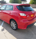 toyota matrix 2009 red hatchback xrs gasoline 4 cylinders front wheel drive automatic 77375