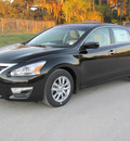 nissan altima 2013 black sedan s gasoline 4 cylinders front wheel drive cont  variable trans  33884