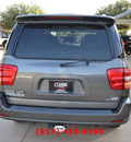 toyota sequoia 2003 dk  gray suv limited gasoline 8 cylinders rear wheel drive automatic 76051