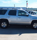 chevrolet tahoe 2012 silver suv lt 8 cylinders 6 speed automatic 77090