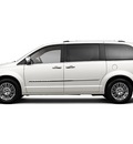 chrysler town and country 2013 van flex fuel 6 cylinders front wheel drive not specified 33912