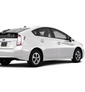 toyota prius 2013 white hatchback 4 cylinders not specified 75067
