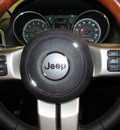 jeep grand cherokee 2013 gray suv overland gasoline 6 cylinders 4 wheel drive automatic 44883