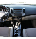 mitsubishi outlander 2010 beige suv se gasoline 4 cylinders front wheel drive automatic 77094