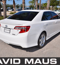 toyota camry 2012 white sedan se gasoline 4 cylinders front wheel drive automatic 32771