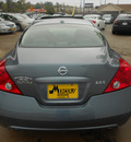 nissan altima 2010 gray coupe 2 5 s gasoline 4 cylinders front wheel drive automatic 75901