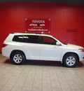 toyota highlander 2008 white suv gasoline 6 cylinders all whee drive automatic 76116