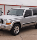 jeep commander 2008 silver suv sport gasoline 6 cylinders 2 wheel drive automatic with overdrive 77340
