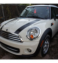 mini cooper clubman 2013 off white wagon gasoline 4 cylinders front wheel drive automatic 78729