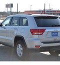 jeep grand cherokee 2012 silver suv laredo gasoline 6 cylinders 2 wheel drive automatic 76801