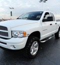 dodge ram 1500 2004 white slt gasoline 8 cylinders 4 wheel drive automatic 60443