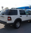 ford explorer 2006 white suv xlt gasoline 6 cylinders rear wheel drive 5 speed automatic 76206