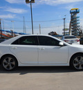 toyota camry 2012 white sedan se sport limited edition gasoline 4 cylinders front wheel drive automatic 76011