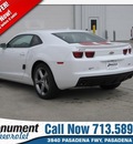 chevrolet camaro 2013 white coupe lt gasoline 6 cylinders rear wheel drive automatic 77503