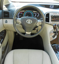 toyota venza 2010 silver suv fwd 4cyl gasoline 4 cylinders front wheel drive automatic 75901