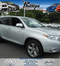 toyota highlander 2011 silver suv limited gasoline 6 cylinders all whee drive automatic 34788