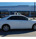 toyota camry 2011 white sedan se gasoline 4 cylinders front wheel drive automatic 77090