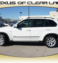 bmw x5 2011 white xdrive35i gasoline 6 cylinders all whee drive not specified 77546