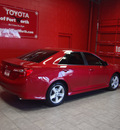 toyota camry 2012 red sedan se gasoline 4 cylinders front wheel drive automatic 76116