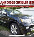 jeep grand cherokee 2013 black suv overland summit gasoline 8 cylinders 2 wheel drive automatic 33157