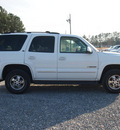 chevrolet tahoe 2002 white suv lt flex fuel 8 cylinders 4 wheel drive not specified 27569