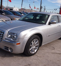 chrysler 300 2008 silver sedan c hemi gasoline 8 cylinders rear wheel drive automatic with overdrive 77020