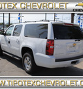 chevrolet suburban 2013 white suv ls v8 automatic 78521