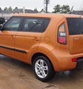 kia soul 2011 orange hatchback soul gasoline 4 cylinders front wheel drive automatic with overdrive 77375