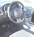 jeep grand cherokee 2011 silver suv laredo gasoline 6 cylinders 4 wheel drive automatic 79925