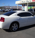 dodge charger 2008 white sedan r t gasoline 8 cylinders rear wheel drive automatic 79925