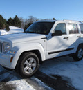 jeep liberty 2012 white suv sport gasoline 6 cylinders 4 wheel drive automatic 45840