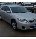 toyota camry 2011 silver sedan gasoline 6 cylinders front wheel drive 6 speed automatic 77090